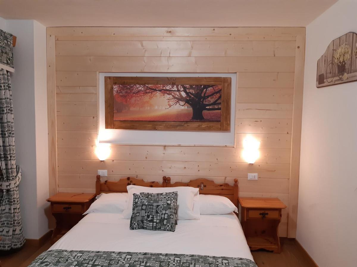 Garni Valdan Hotell Falcade Eksteriør bilde