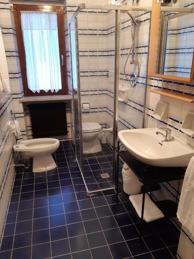 Garni Valdan Hotell Falcade Eksteriør bilde